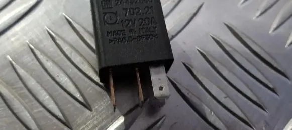 Opel Zafira A Other relay gm24432680 24432680