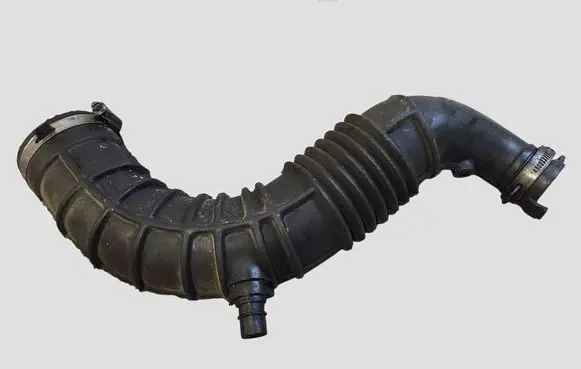 Nissan Qashqai Air intake hose/pipe 8200500384