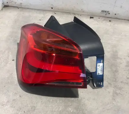 BMW 1 F20 F21 Rear/tail lights 7359017 735901709