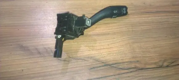 Audi A3 S3 8P Wiper control stalk 8p0953519a 01203610