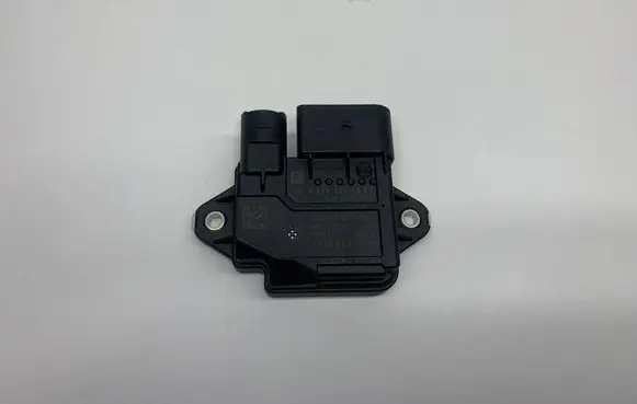 Mercedes-Benz E W213 Glow plug pre-heat relay A6549001300 1110067 HV142800