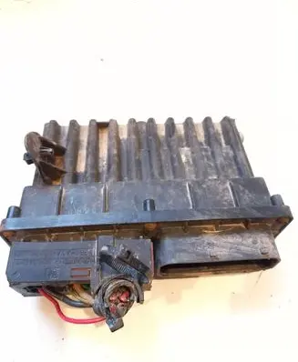 Opel Astra G Fan control module 9675591