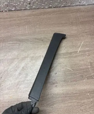 Volkswagen Caddy Other sill/pillar trim element 2K0868224B