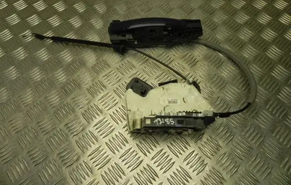 Skoda Yeti (5L) Loading door exterior handle 5K1837016 T2185