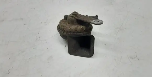 BMW 5 E39 Horn signal