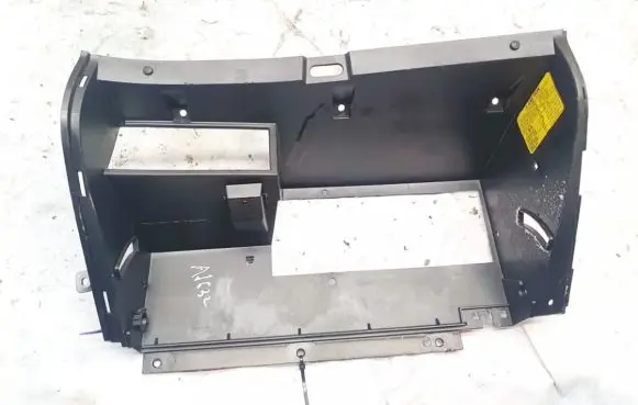 Subaru Legacy Glove box s15601510jc n050863a0192