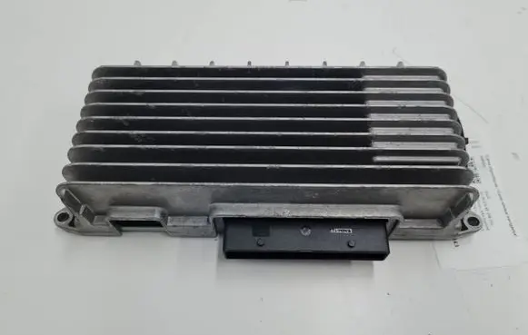 Audi A6 S6 C6 4F Sound amplifier 4F0910223H 4F0035223K