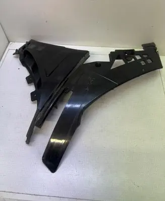 Mercedes-Benz CLA C118 X118 Front bumper mounting bracket A1188853601