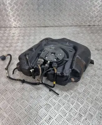 Land Rover Evoque I AdBlue liquid reservoir GJ325J228A
