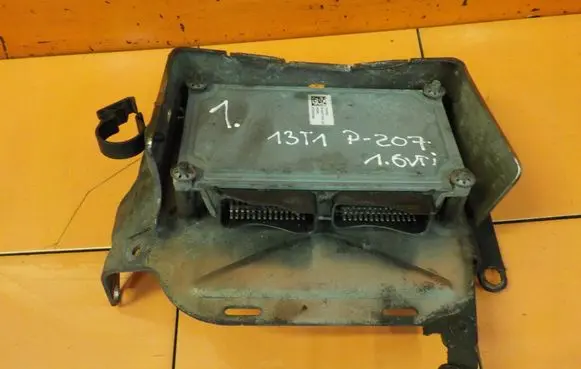 Peugeot 207 Torque split ecu control unit/module S122751105 13T1