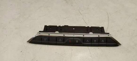 Skoda Octavia Mk4 A set of switches 5e3925200f