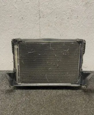 Mercedes-Benz C W205 Radiator set A0995042218 A0995002003