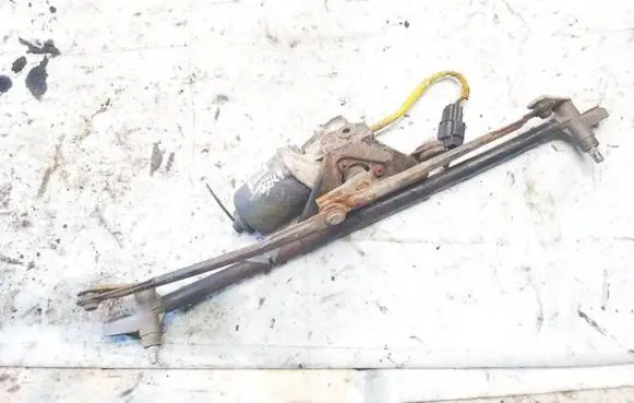 Hyundai Santa Fe Front wiper linkage and motor
