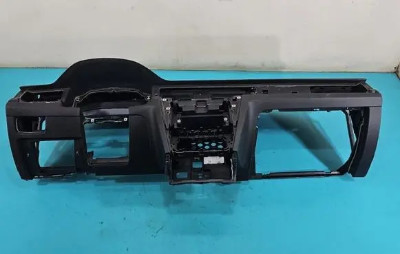 Volkswagen PASSAT B8 Dashboard IMPRK1530528