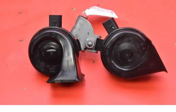 Skoda Rapid (NH) Horn signal 3B0951223E
