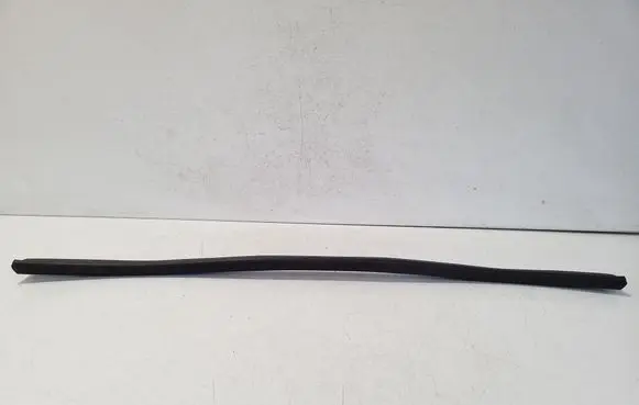Porsche Cayenne (92A) Engine compartment rubber 7P5823737