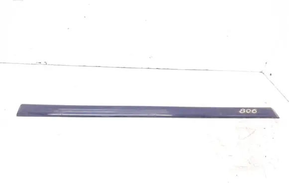 Peugeot 806 Front door trim (molding) 1482657077 KNPB
