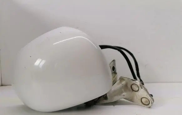 Volkswagen New Beetle Front door electric wing mirror 010544 1C0831402A