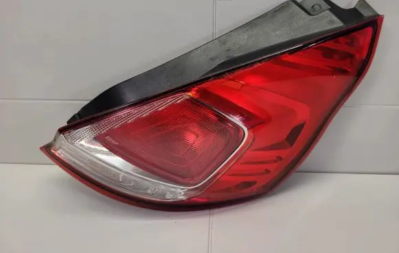 Ford Fiesta Rear/tail lights C1BB13404AA