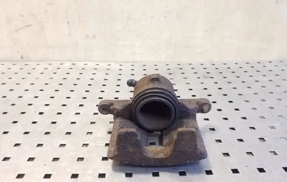 Toyota Corolla E120 E130 Front brake caliper