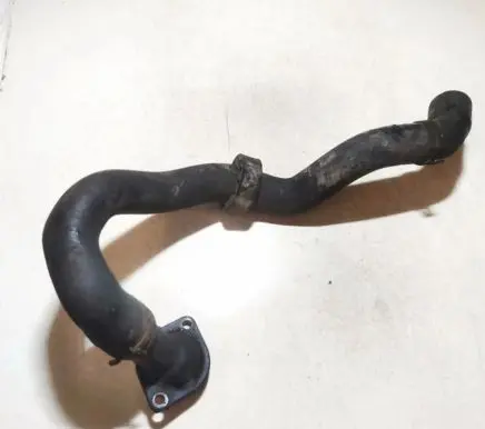 Volkswagen PASSAT B6 Engine coolant pipe/hose 03G121121D 03G121121A