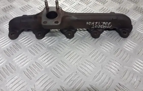 Peugeot 206 Exhaust manifold