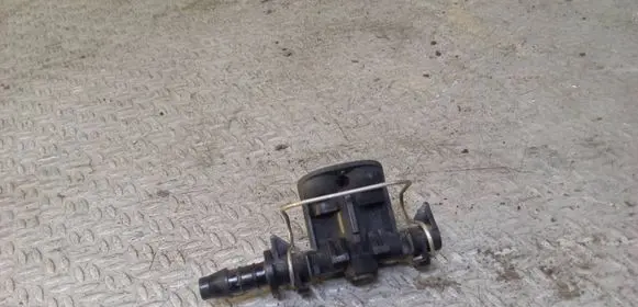 Volvo V70 Headlight washer spray nozzle 