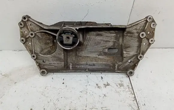 Volkswagen Golf V Front subframe 1K0199369F