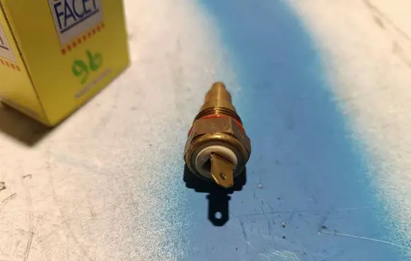 Mazda 626 Coolant temperature sensor 7.5069