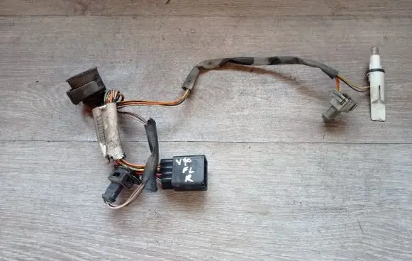Volvo V70 Headlight/headlamp wiring loom/harness 89900749 8659674