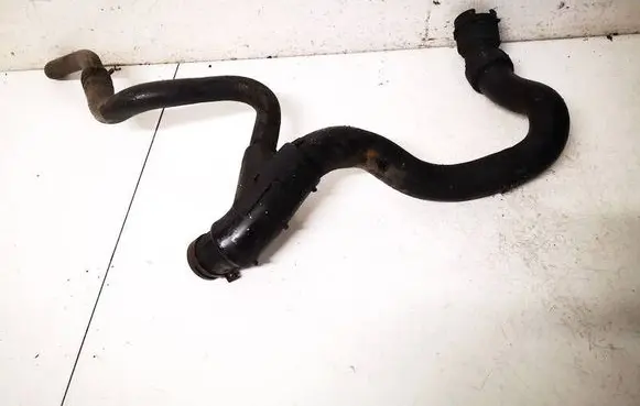 Ford Mondeo Mk III Engine coolant pipe/hose 2s718286bd 2s71-8286bd