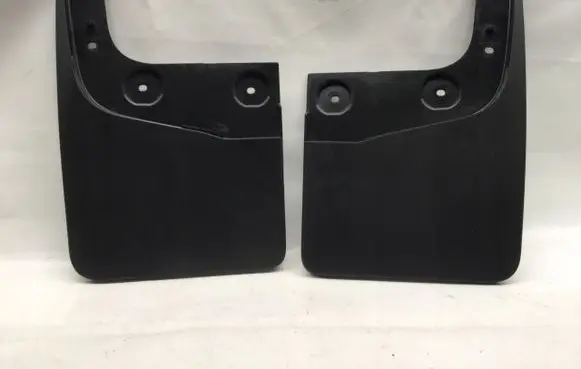 Mitsubishi L200 Rear mudguard 5370C136