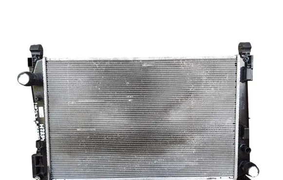 Opel Corsa D Coolant radiator 877660010