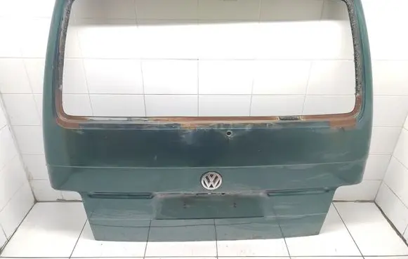 Volkswagen Transporter - Caravelle T4 Tailgate/trunk/boot lid