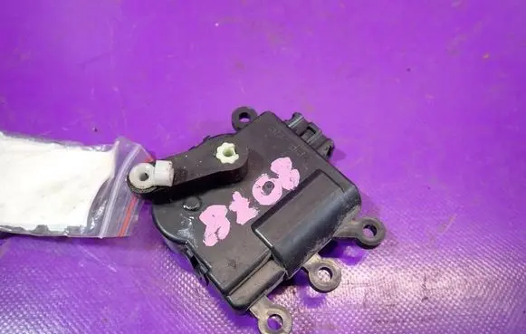 Mazda 2 A/C air flow flap actuator/motor 8529C