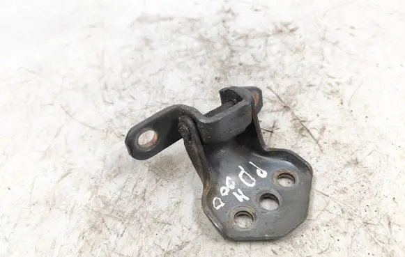 Mazda MPV II LW Front door lower hinge 