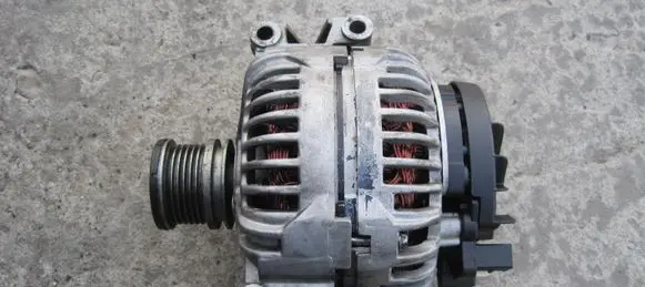 Mercedes-Benz Sprinter W906 Generator/alternator A0131546802