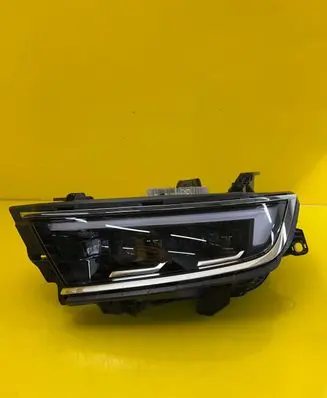 Opel Astra L Headlight/headlamp 9852849880