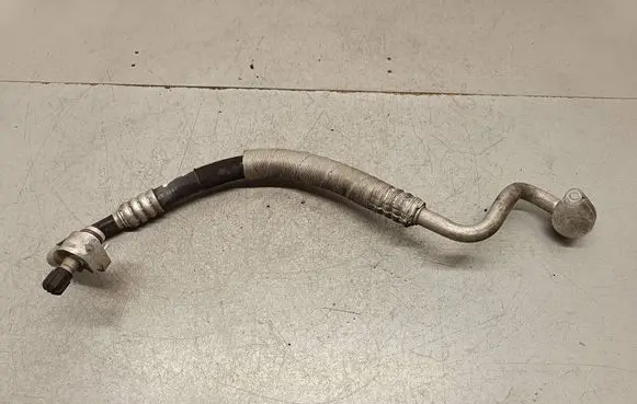 Air conditioning (A/C) pipe/hose