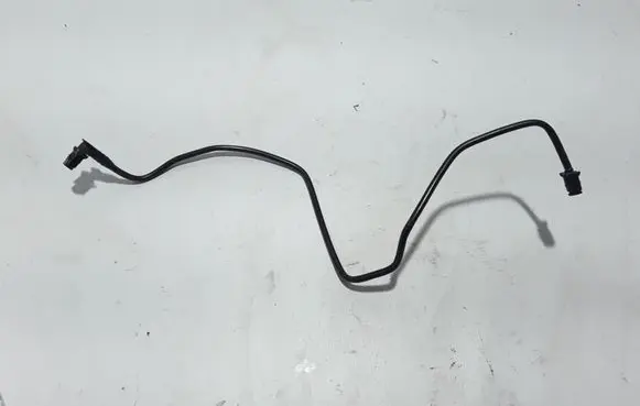 Renault Trafic III (X82) Engine coolant pipe/hose 217416815R