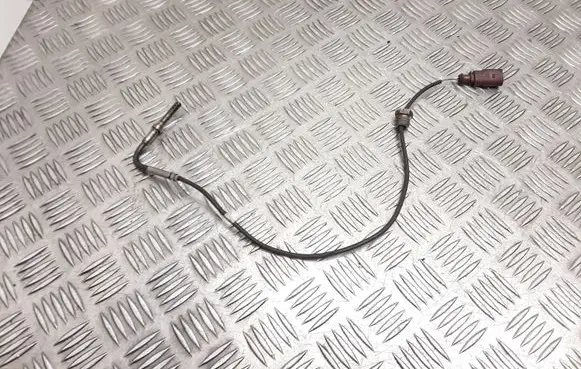 Volkswagen Touran I Lambda probe sensor 03G906088