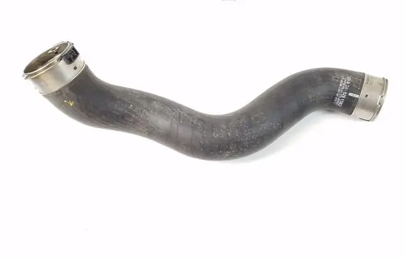 Mercedes-Benz CLA C117 X117 W117 Intercooler hose/pipe A2465281382