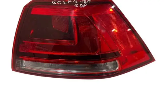 Rear/tail lights