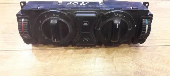 Mercedes-Benz C W202 Climate control unit 2108300185
