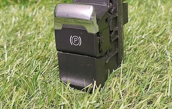 Audi Q5 SQ5 Hand parking brake switch 8K1927225E