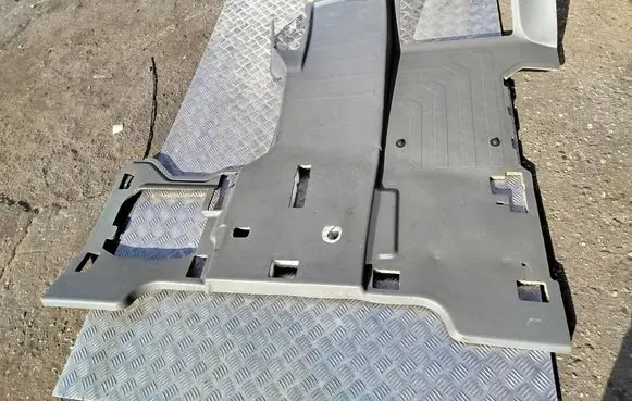 Man TGE 1gen Front floor carpet liner 7C1863704D 7C183704