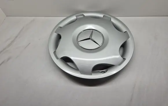 Mercedes-Benz C W203 R16 wheel hub/cap/trim A2034010324