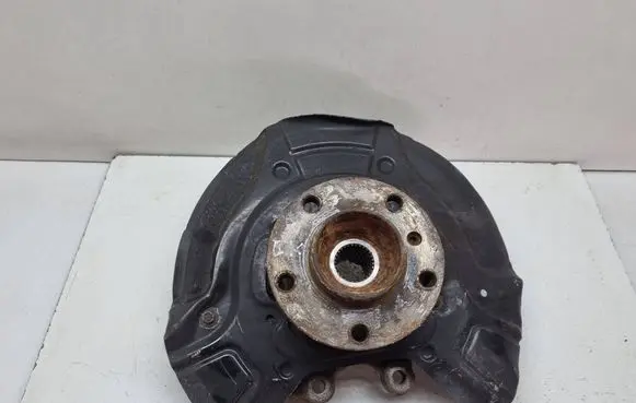 BMW X3 F25 Rear wheel hub spindle/knuckle 