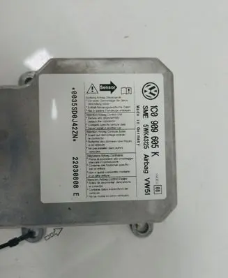Volkswagen Polo Airbag control unit/module 1C0909605K