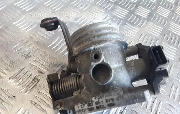 Renault Megane I Throttle valve 7700861679